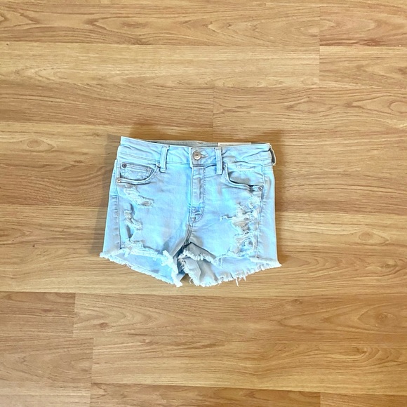 ❗️SOLD❗️American Eagle High Waisted Denim Jean Shorts - Picture 8 of 14